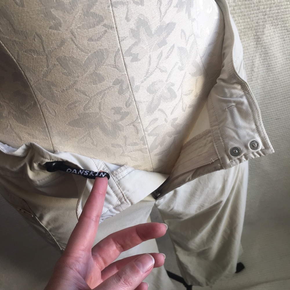 Danskin Travel Pants Outdoors Active Khaki Capris - Picture 6 of 8